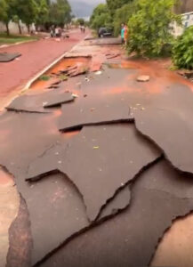 Prefeito decreta calamidade pública após destruição