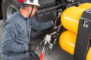 Paraná aposta em transporte sustentável com biometano e eletrovias