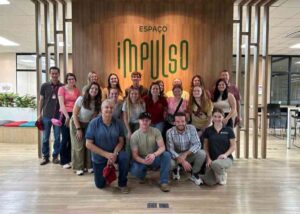 Coopavel recebe alunos de universidade do Iowa