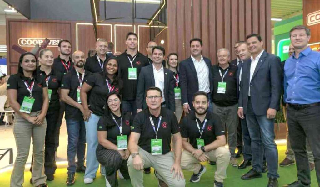 Coopavel apresenta produtos e marcas do seu portfólio