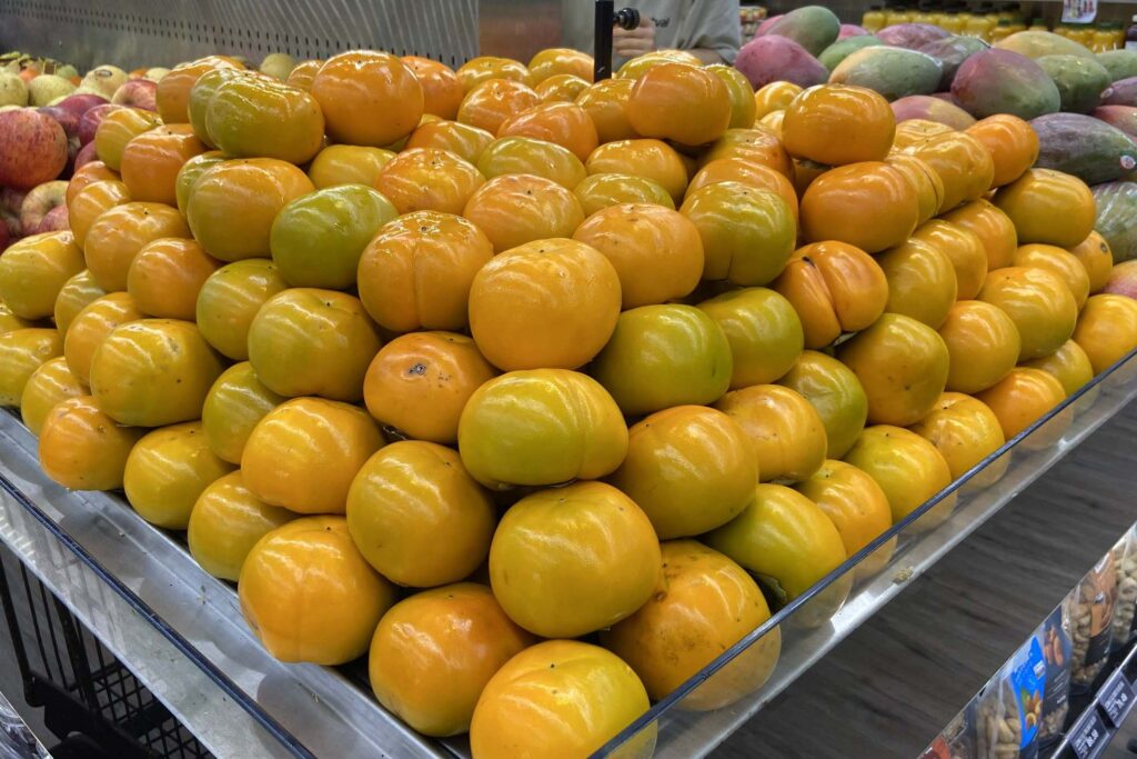 Estado produz 6 mil toneladas de caqui e exportações aumentam