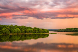 Municípios discutem plano para turismo náutico no Lago de Itaipu
