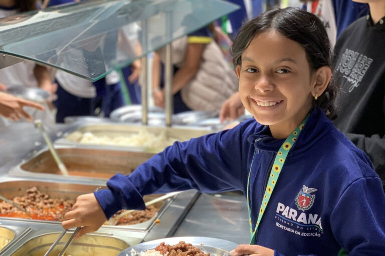 Estado bate recorde de investimento em alimentos orgânicos nas escolas estaduais