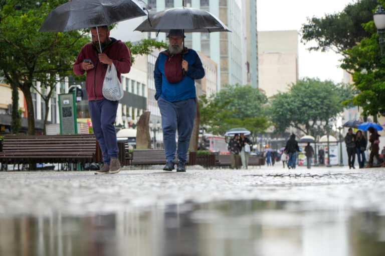 Simepar prevê tempestades nas regiões Oeste e Norte do Paraná