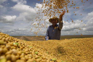 Exportações do agro batem recorde de US$ 87 bilhões no 1º semestre de 2026