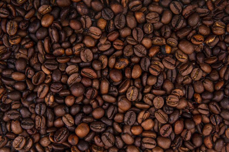 Risco de geada faz mercado internacional de café operar em alta