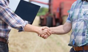 Receita das cooperativas do agro cresce bilhões, mas com redução nas sobras